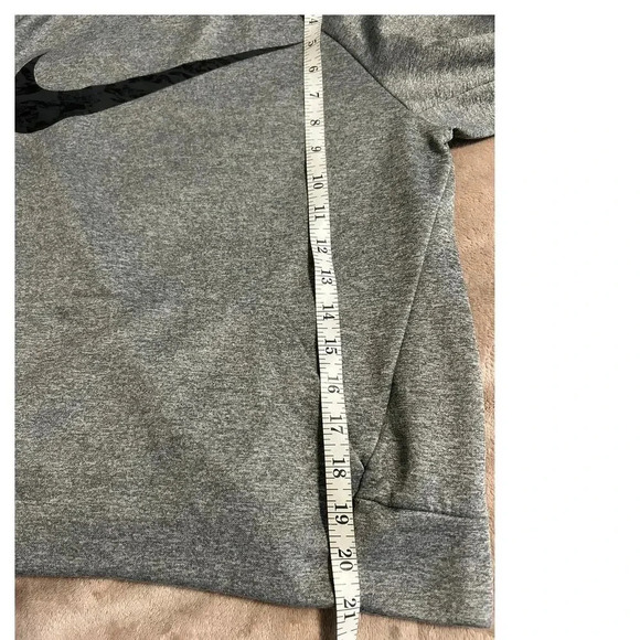 Nike Dri-Fit Cropped Hoodie Women's Size Small Hooded Sweatshirt Swoosh Active - Picture 6 of 6